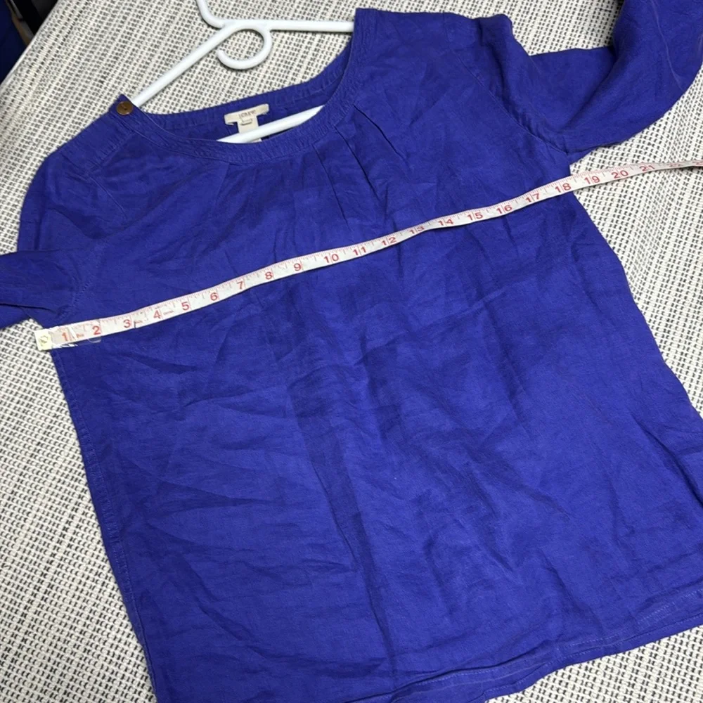 J. Crew Blue linen Pleated Blouse size small long sleeve scoop neck sz 2